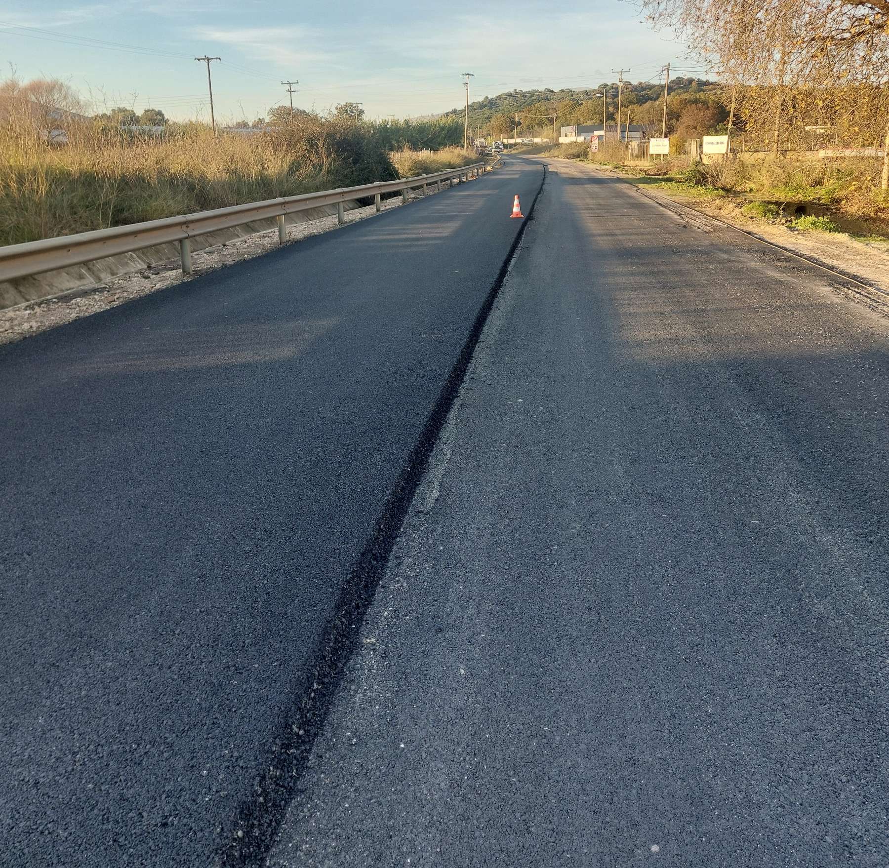 Ασφαλτόστρωση δρόμου